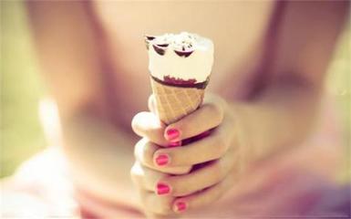 选择滋趣冰淇淋加盟，开启甜蜜财富之旅